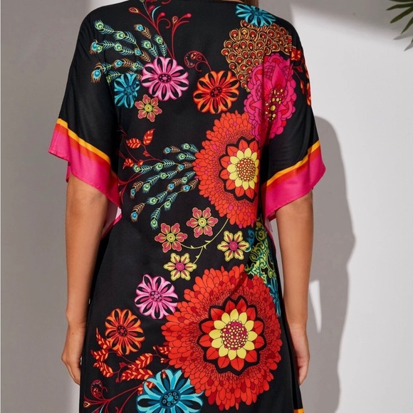 Batwing Sleeve Tunic Dress NWOT - Picture 3 of 3